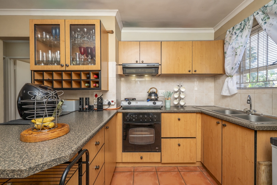 2 Bedroom Property for Sale in Protea Heights Western Cape